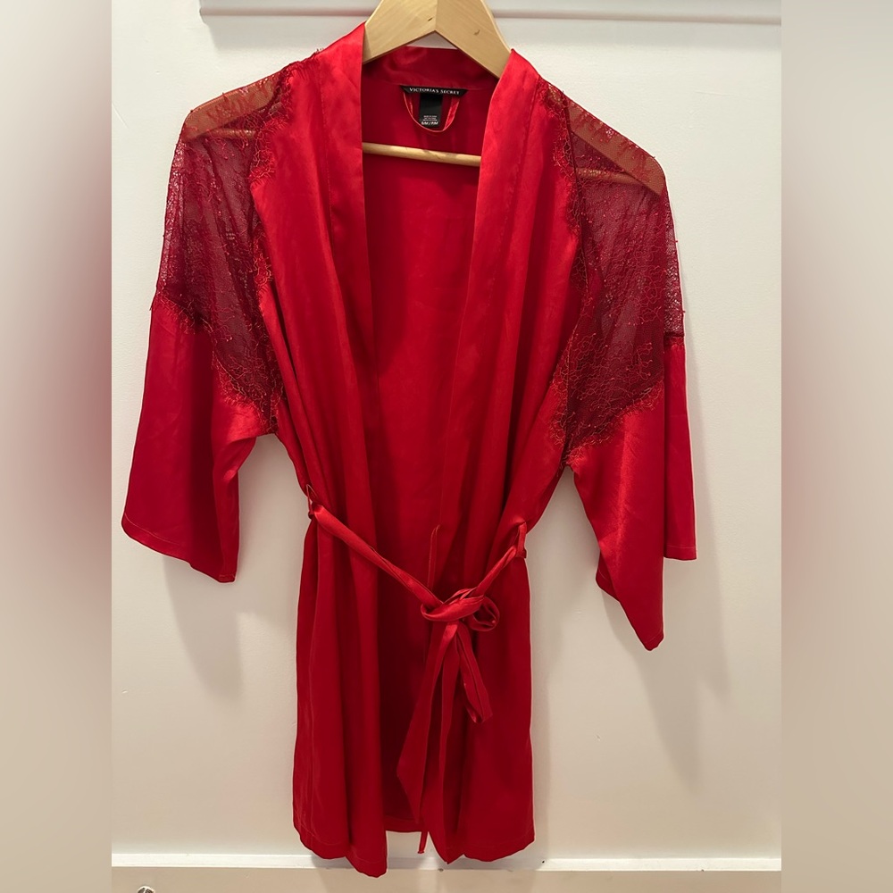 Victoria's Secret Vibrant Red Lace Elegant Satin Robe (S)